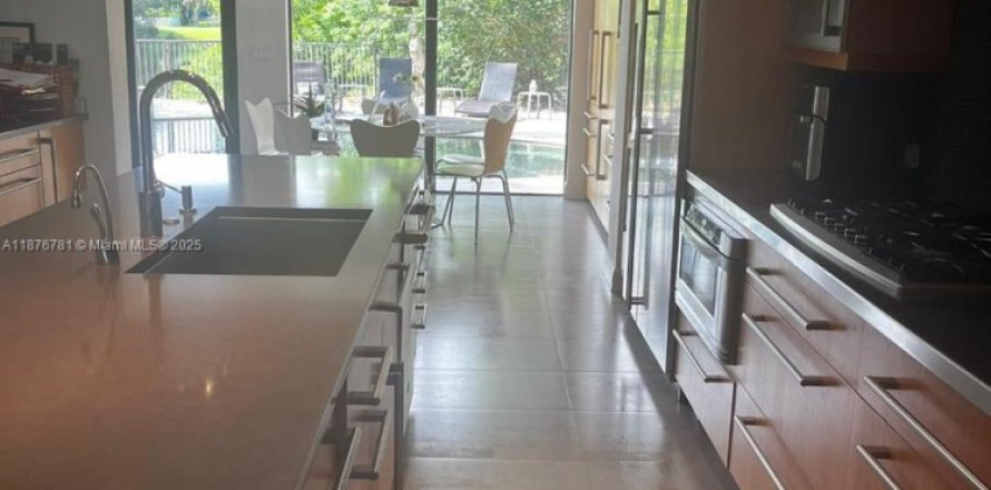 House in Boca Raton, Florida 4 bedrooms, 315.77 sq.m. № 1931220