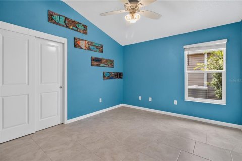 House in The Villages, Florida 2 bedrooms, 116.78 sq.m. № 2393475 - photo 10