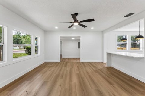 Casa en venta en Orlando, Florida, 3 dormitorios, 124.86 m2 № 2381043 - foto 3