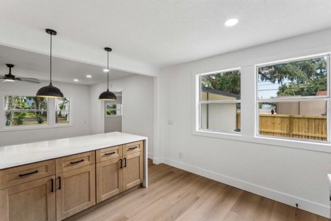 Casa en venta en Orlando, Florida, 3 dormitorios, 124.86 m2 № 2381043 - foto 6