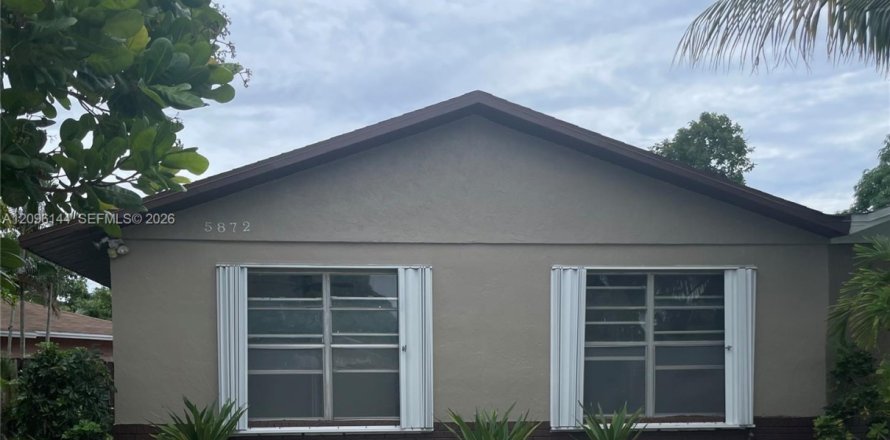 House in West Palm Beach, Florida 2 bedrooms, 88.26 sq.m. № 2399603