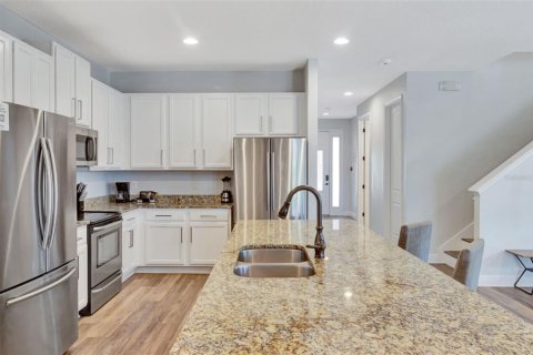 Villa ou maison à vendre à Kissimmee, Floride: 10 chambres, 435.06 m2 № 2308087 - photo 12