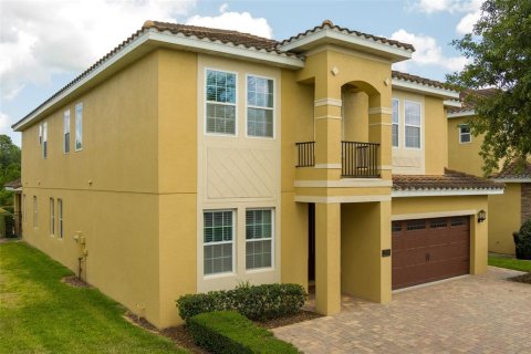 Villa ou maison à vendre à Kissimmee, Floride: 10 chambres, 435.06 m2 № 2308087 - photo 4