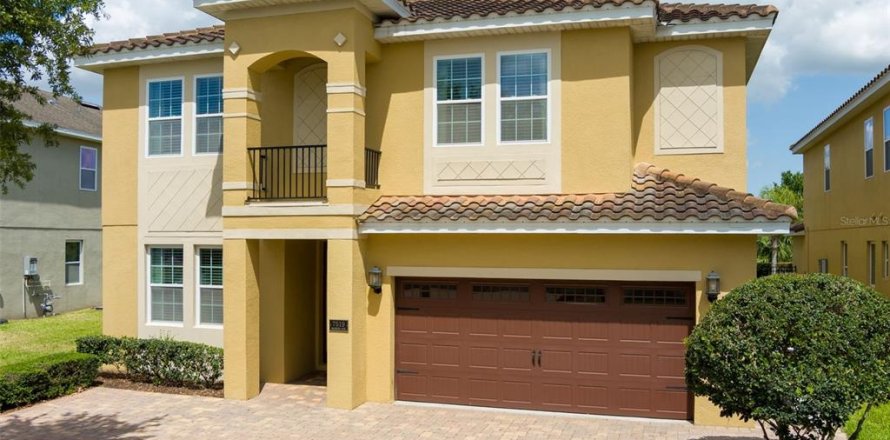 Villa ou maison à Kissimmee, Floride 10 chambres, 435.06 m2 № 2308087