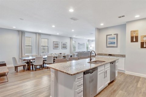 Villa ou maison à vendre à Kissimmee, Floride: 10 chambres, 435.06 m2 № 2308087 - photo 11