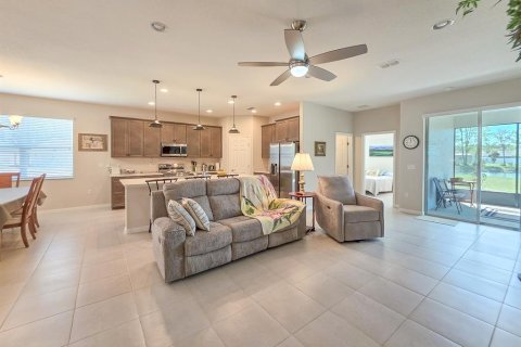 Casa en venta en Palm Coast, Florida, 3 dormitorios, 152.82 m2 № 2202938 - foto 11