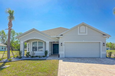 House in Palm Coast, Florida 3 bedrooms, 152.82 sq.m. № 2202938