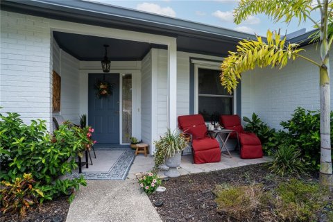 Casa en venta en Tampa, Florida, 3 dormitorios, 168.99 m2 № 1843324 - foto 4