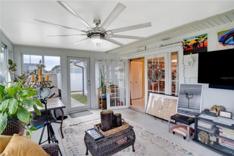 Casa en venta en Tampa, Florida, 3 dormitorios, 168.99 m2 № 1843324 - foto 17