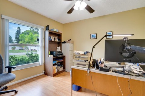 Casa en venta en Tampa, Florida, 3 dormitorios, 168.99 m2 № 1843324 - foto 26