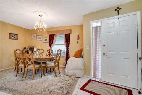 Casa en venta en Tampa, Florida, 3 dormitorios, 168.99 m2 № 1843324 - foto 5