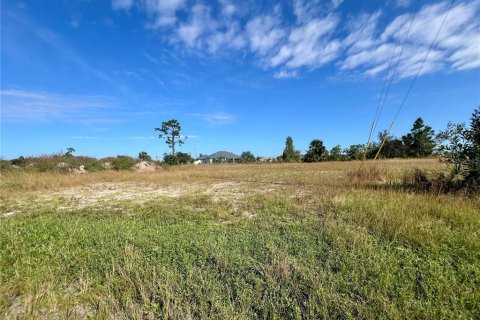 Terreno en venta en Cape Coral, Florida № 2104224 - foto 4