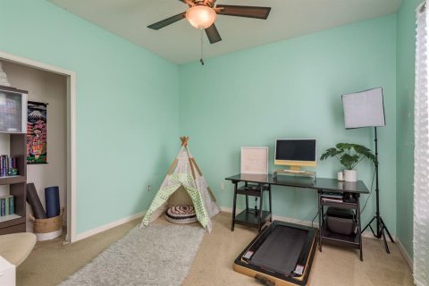 House in Land O' Lakes, Florida 4 bedrooms, 217.67 sq.m. № 1904084 - photo 28
