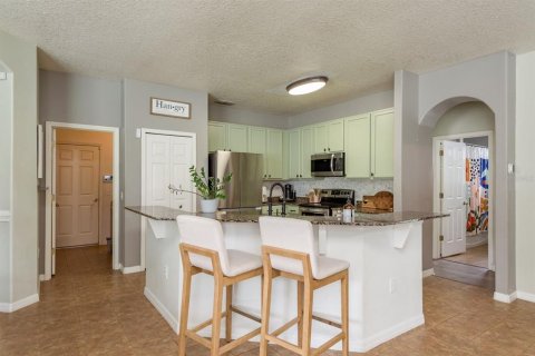 House in Land O' Lakes, Florida 4 bedrooms, 217.67 sq.m. № 1904084 - photo 15