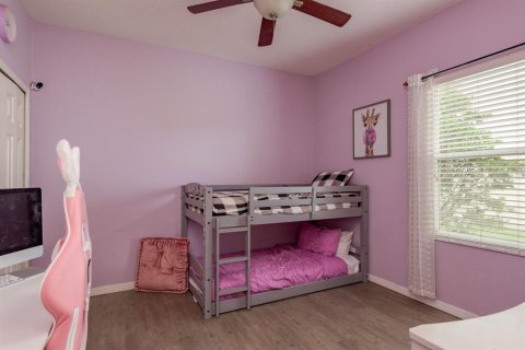 House in Land O' Lakes, Florida 4 bedrooms, 217.67 sq.m. № 1904084 - photo 23