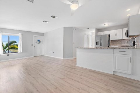Casa en venta en North Port, Florida, 2 dormitorios, 95.78 m2 № 2387310 - foto 7