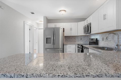 Casa en venta en North Port, Florida, 2 dormitorios, 95.78 m2 № 2387310 - foto 13