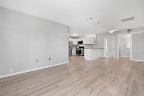 Casa en venta en North Port, Florida, 2 dormitorios, 95.78 m2 № 2387310 - foto 6