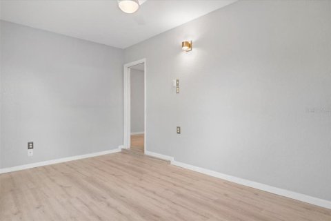 Casa en venta en North Port, Florida, 2 dormitorios, 95.78 m2 № 2387310 - foto 16