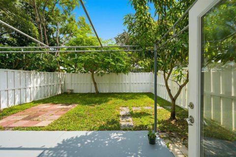 Villa ou maison à vendre à Sunrise, Floride: 3 chambres, 120.59 m2 № 2191578 - photo 17