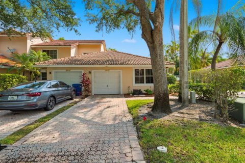 Villa ou maison à Sunrise, Floride 3 chambres, 120.59 m2 № 2191578