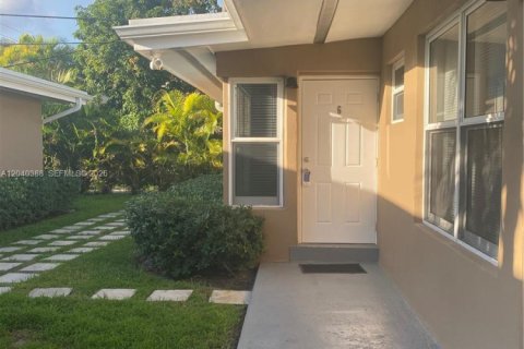 House in North Miami Beach, Florida 1 bedroom, 65.03 sq.m. № 2087326 - photo 20