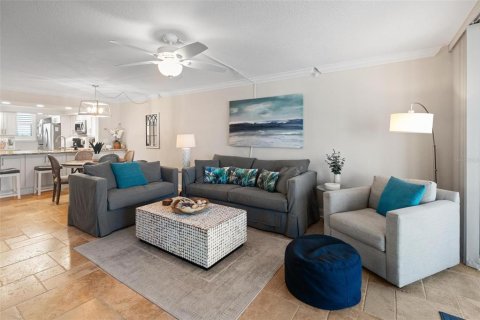 Condominio en venta en Madeira Beach, Florida, 2 dormitorios, 102.19 m2 № 2094514 - foto 14