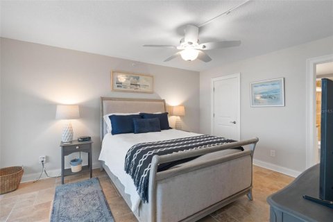 Condominio en venta en Madeira Beach, Florida, 2 dormitorios, 102.19 m2 № 2094514 - foto 16