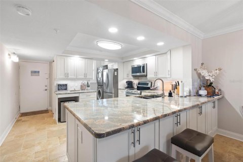 Condominio en venta en Madeira Beach, Florida, 2 dormitorios, 102.19 m2 № 2094514 - foto 10