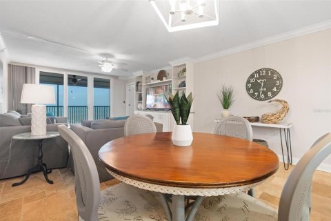 Condominio en venta en Madeira Beach, Florida, 2 dormitorios, 102.19 m2 № 2094514 - foto 13