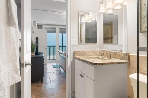 Condominio en venta en Madeira Beach, Florida, 2 dormitorios, 102.19 m2 № 2094514 - foto 18