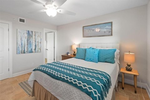 Condominio en venta en Madeira Beach, Florida, 2 dormitorios, 102.19 m2 № 2094514 - foto 20