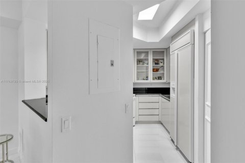 Condominio en venta en Aventura, Florida, 1 dormitorio, 74.32 m2 № 1865419 - foto 15