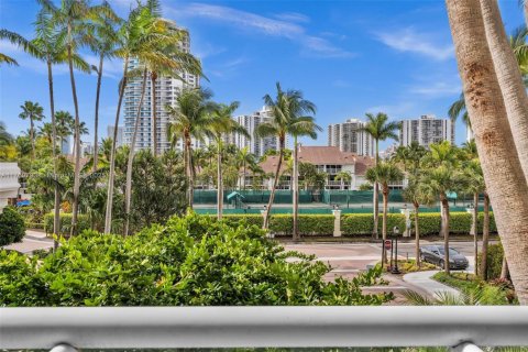 Condominio en venta en Aventura, Florida, 1 dormitorio, 74.32 m2 № 1865419 - foto 27