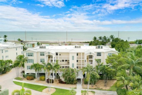 Condo in Islamorada, Village of Islands, Florida, 3 bedrooms  № 1814788 - photo 3