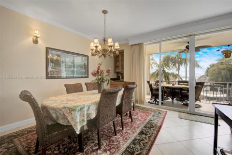 Condo in Islamorada, Village of Islands, Florida, 3 bedrooms  № 1814788 - photo 8