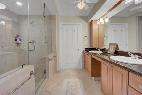 Condo in Islamorada, Village of Islands, Florida, 3 bedrooms  № 1814788 - photo 17