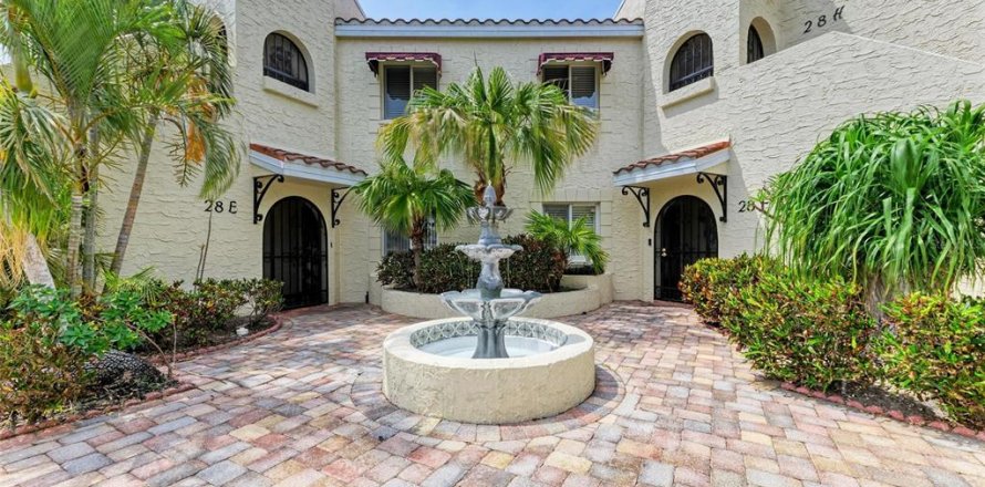 Condo in Bradenton, Florida, 2 bedrooms № 1681730