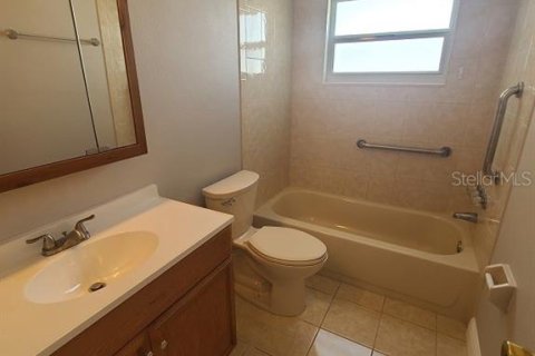 Casa en alquiler en New Port Richey, Florida, 3 dormitorios, 120.12 m2 № 1822805 - foto 9
