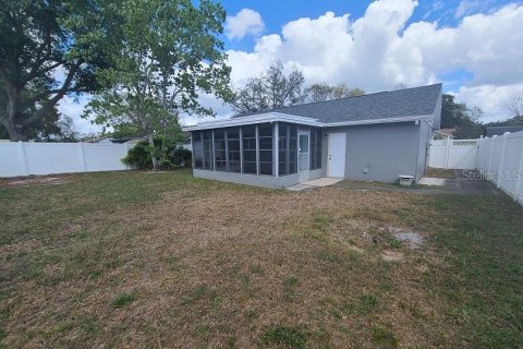Casa en alquiler en New Port Richey, Florida, 3 dormitorios, 120.12 m2 № 1822805 - foto 17