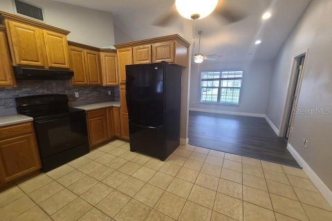 Casa en alquiler en New Port Richey, Florida, 3 dormitorios, 120.12 m2 № 1822805 - foto 6