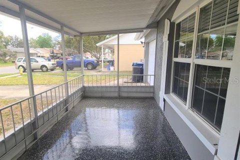 Casa en alquiler en New Port Richey, Florida, 3 dormitorios, 120.12 m2 № 1822805 - foto 2
