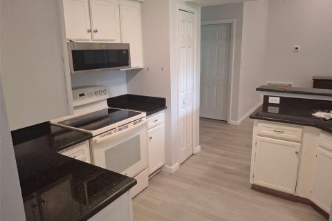 Casa en venta en Orlando, Florida, 4 dormitorios, 158.86 m2 № 1900693 - foto 9