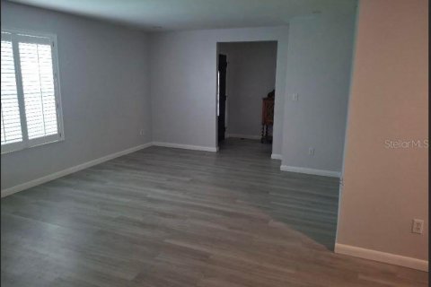 Casa en venta en Orlando, Florida, 4 dormitorios, 158.86 m2 № 1900693 - foto 15
