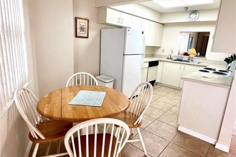 Снять в аренду кондоминиум в Палм-Кост, Флорида 9 комнат, 107.58м2, № 2210531 - фото 5