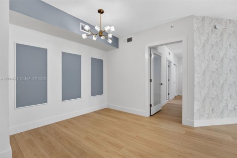 Condo in Fort Lauderdale, Florida, 2 bedrooms  № 2069606 - photo 16