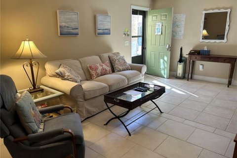 Condominio en alquiler en Bradenton, Florida, 2 dormitorios, 97.55 m2 № 290668 - foto 4
