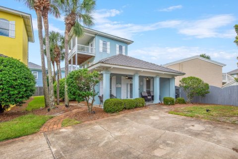 Villa ou maison à vendre à Miramar Beach, Floride: 4 chambres, 200.3 m2 № 558679 - photo 1