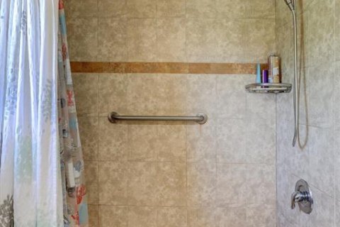 House in Palm Harbor, Florida 3 bedrooms, 144.56 sq.m. № 2149309 - photo 28