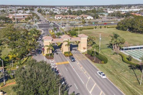 Condo in Sun City Center, Florida, 2 bedrooms № 2226900 - photo 25
